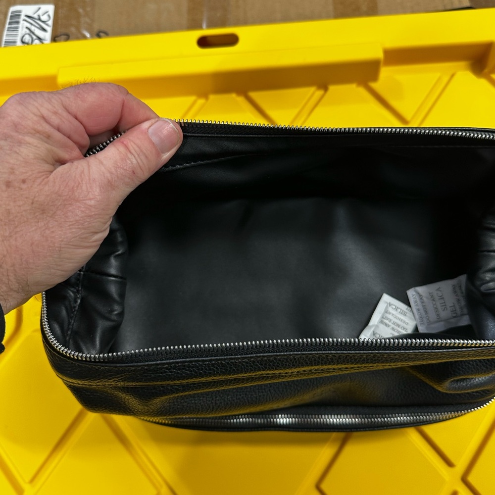 Quince Men's Black Leather Toiletry Dopp Kit - Classic Travel Grooming Bag